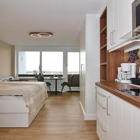 Metropol, Whg 141, Landseite